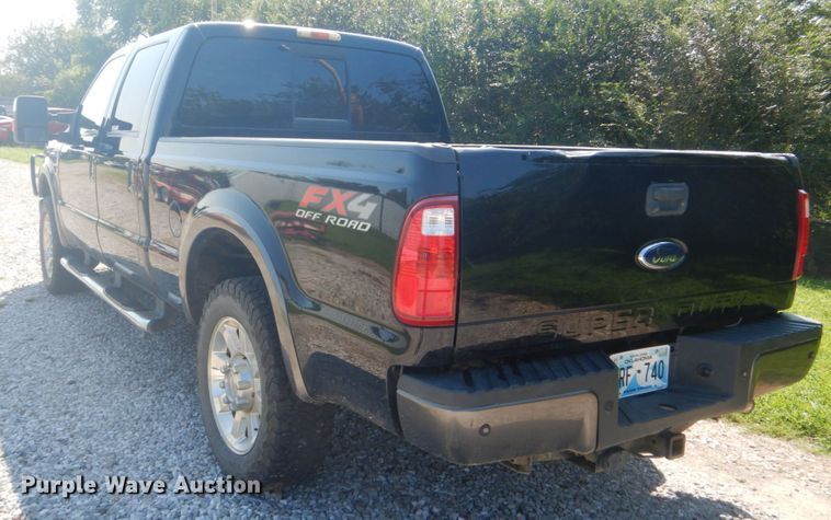 image for item FT9481 2008 Ford F250 Super Duty Crew Cab pickup truck