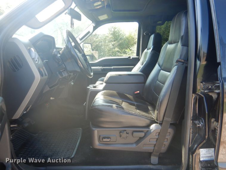 image for item FT9481 2008 Ford F250 Super Duty Crew Cab pickup truck