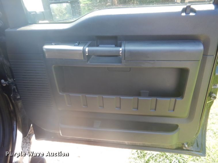 image for item FT9481 2008 Ford F250 Super Duty Crew Cab pickup truck