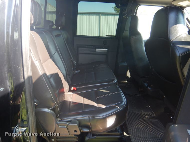 image for item FT9481 2008 Ford F250 Super Duty Crew Cab pickup truck