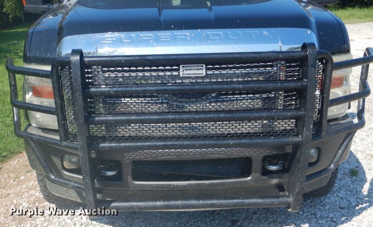 image for item FT9481 2008 Ford F250 Super Duty Crew Cab pickup truck