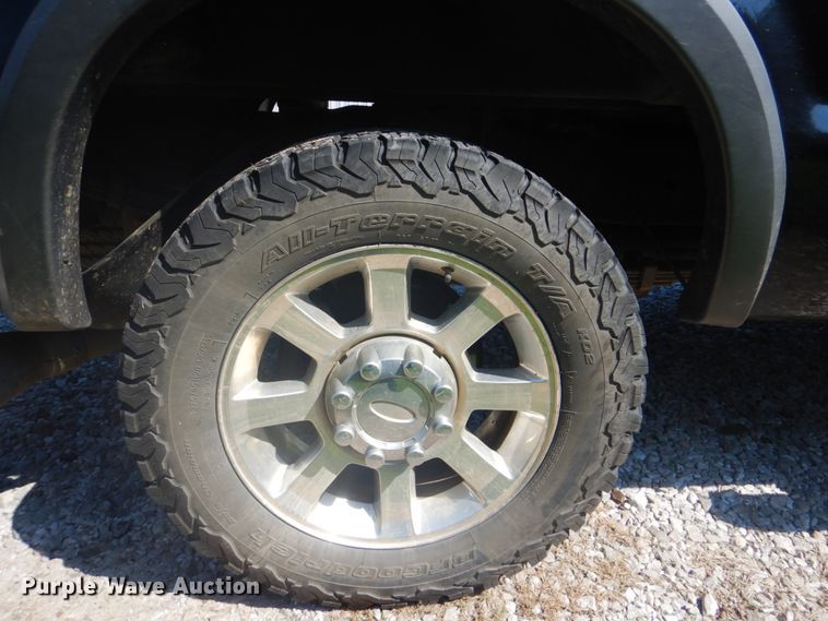 image for item FT9481 2008 Ford F250 Super Duty Crew Cab pickup truck