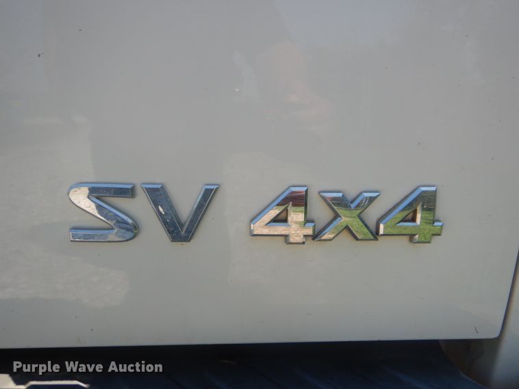 image for item FT9482 2013 Nissan Frontier Crew Cab pickup truck