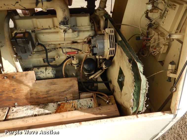 image for item FU9414 Ingersoll Rand 185 air compressor