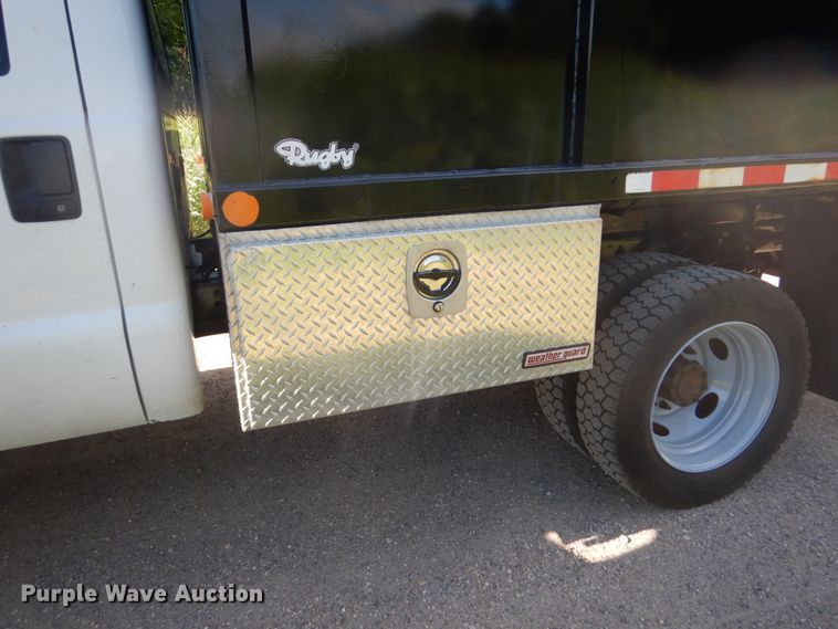 image for item FU9420 2005 Ford F550 dump truck