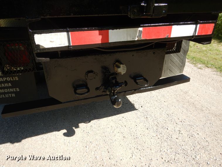 image for item FU9420 2005 Ford F550 dump truck