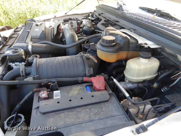 image for item FU9420 2005 Ford F550 dump truck