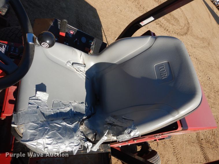 image for item FU9428 Toro Groundsmaster 328D lawn mower