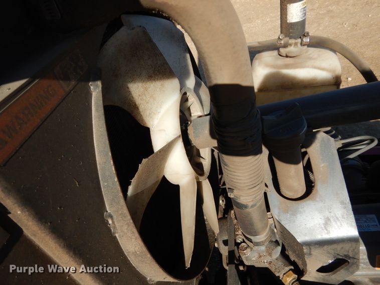 image for item FU9428 Toro Groundsmaster 328D lawn mower