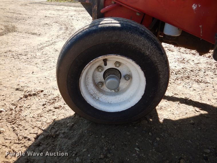 image for item FU9428 Toro Groundsmaster 328D lawn mower