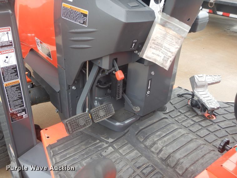 image for item FV9500 2016 Kubota L47 backhoe