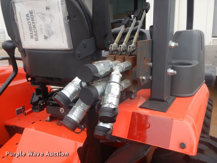 image for item FV9500 2016 Kubota L47 backhoe