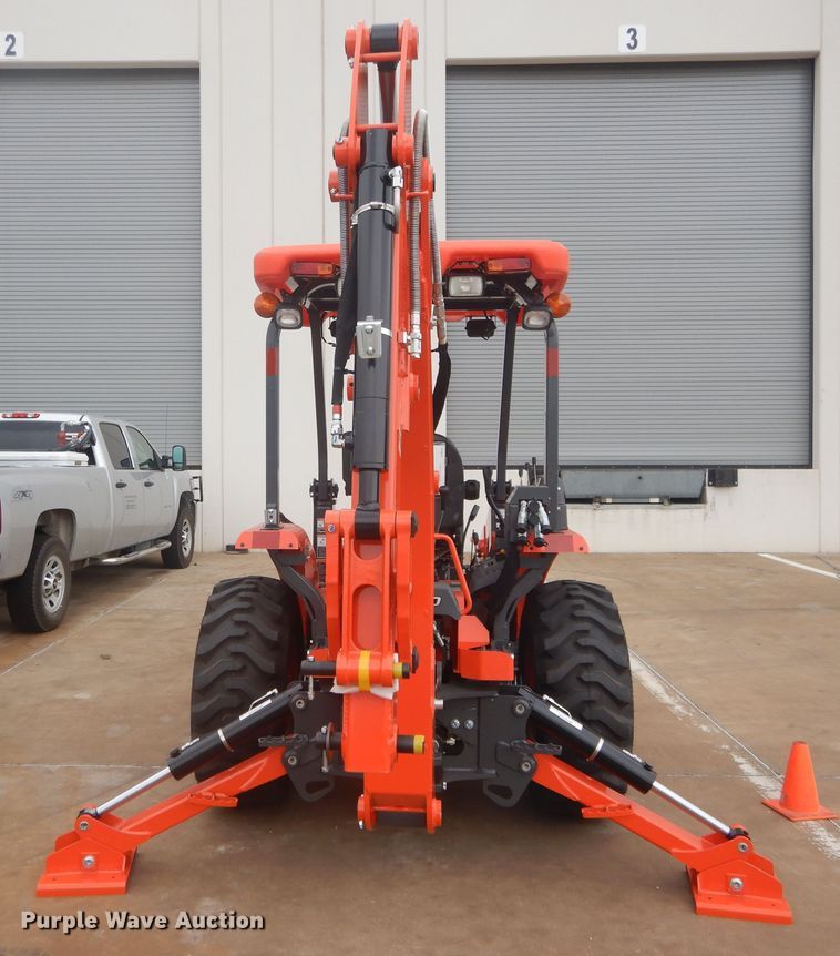 image for item FV9501 2016 Kubota L47 backhoe