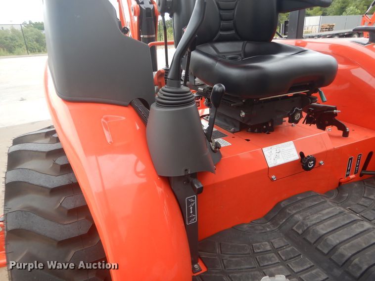 image for item FV9501 2016 Kubota L47 backhoe