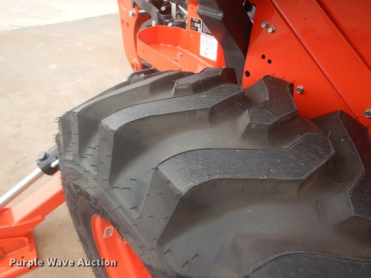 image for item FV9501 2016 Kubota L47 backhoe