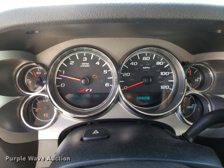 image for item FW9520 2010 Chevrolet Silverado 1500 Crew Cab pickup truck