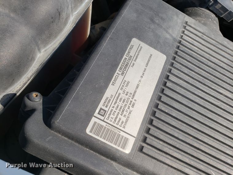 image for item FW9520 2010 Chevrolet Silverado 1500 Crew Cab pickup truck