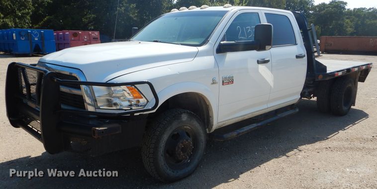image for item FX9260 2012 Dodge Ram 3500 Crew Cab flatbed pickup truck