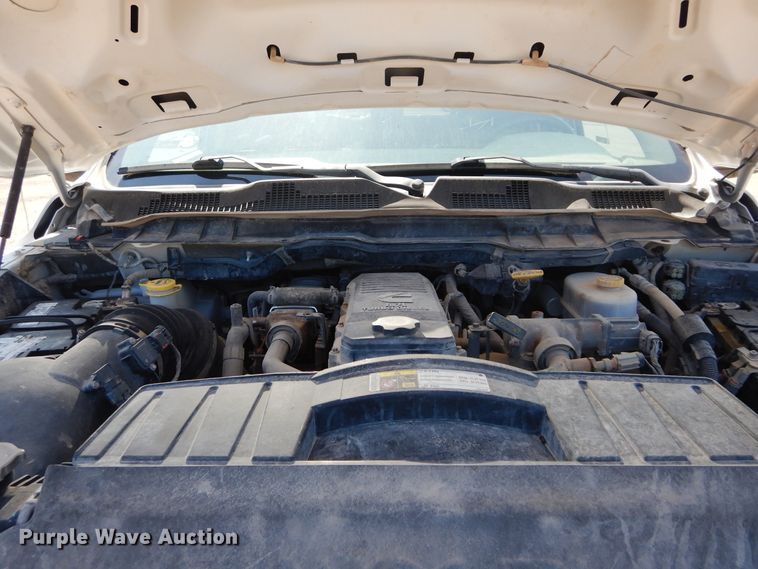 image for item FX9260 2012 Dodge Ram 3500 Crew Cab flatbed pickup truck