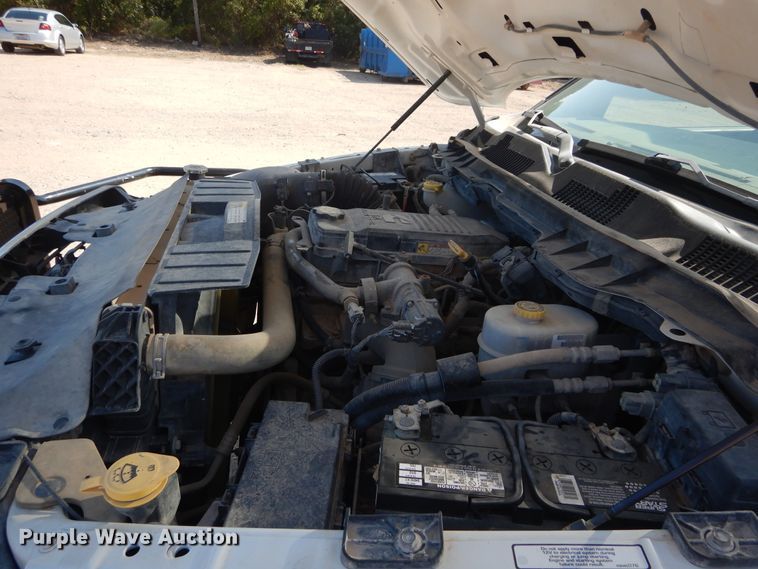 image for item FX9260 2012 Dodge Ram 3500 Crew Cab flatbed pickup truck