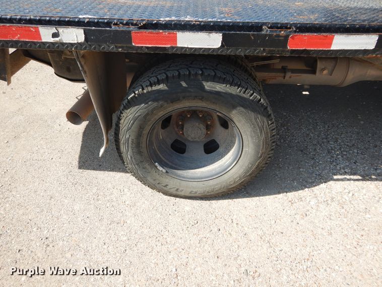 image for item FX9260 2012 Dodge Ram 3500 Crew Cab flatbed pickup truck