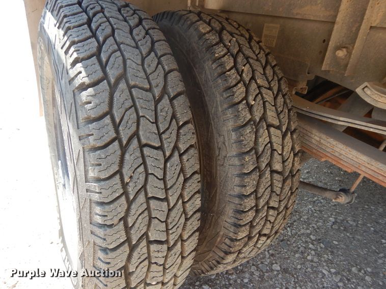 image for item FX9260 2012 Dodge Ram 3500 Crew Cab flatbed pickup truck