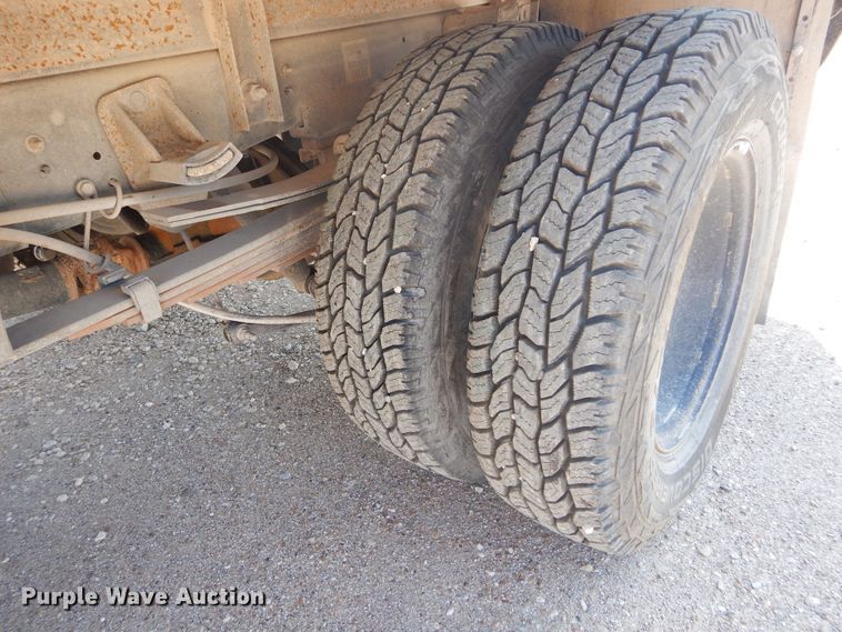 image for item FX9260 2012 Dodge Ram 3500 Crew Cab flatbed pickup truck