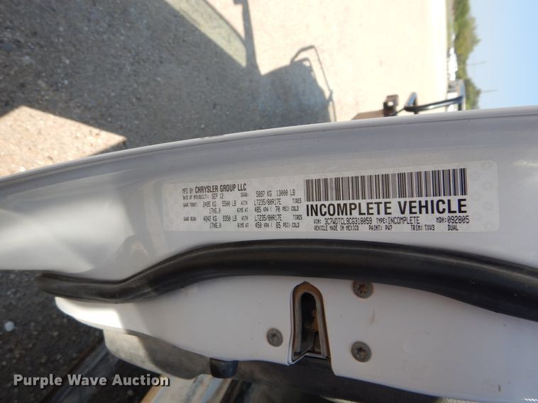 image for item FX9260 2012 Dodge Ram 3500 Crew Cab flatbed pickup truck