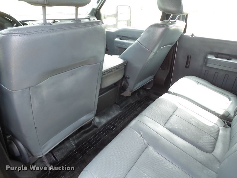 image for item GC9028 2013 Ford F250 Super Duty Crew Cab pickup truck