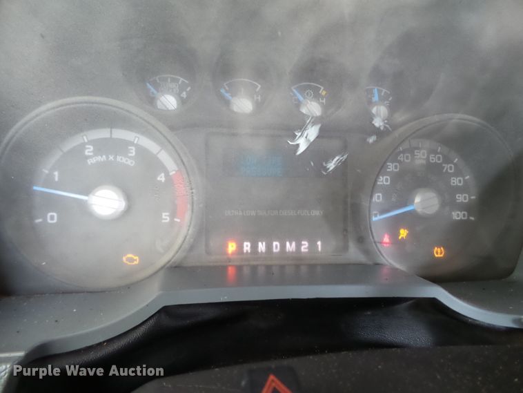 image for item GC9028 2013 Ford F250 Super Duty Crew Cab pickup truck