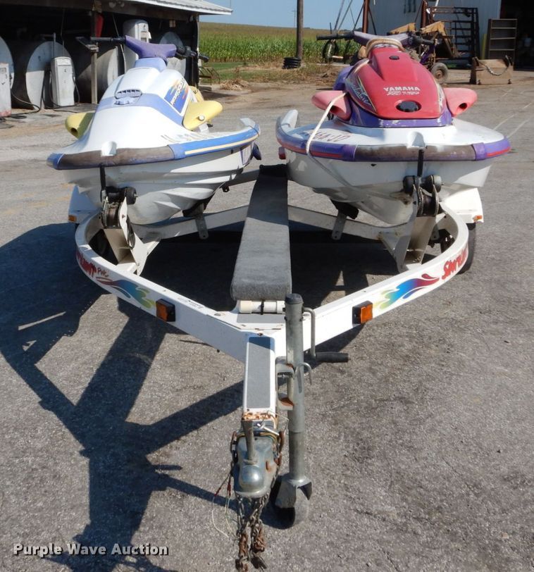 image for item GC9262 (2) Yamaha personal watercrafts