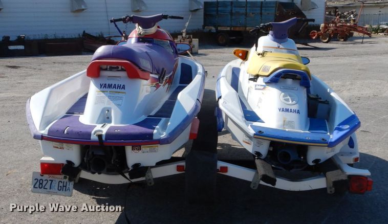 image for item GC9262 (2) Yamaha personal watercrafts