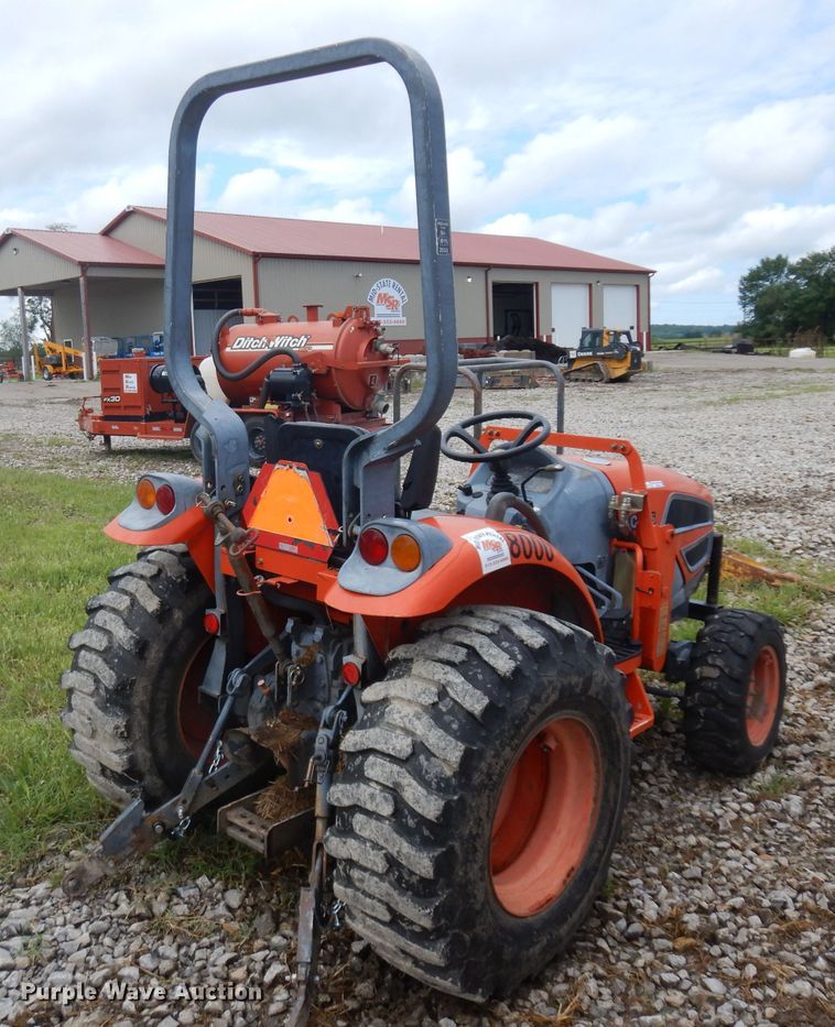 image for item GG9007 2004 Kioti CK25 MFWD tractor