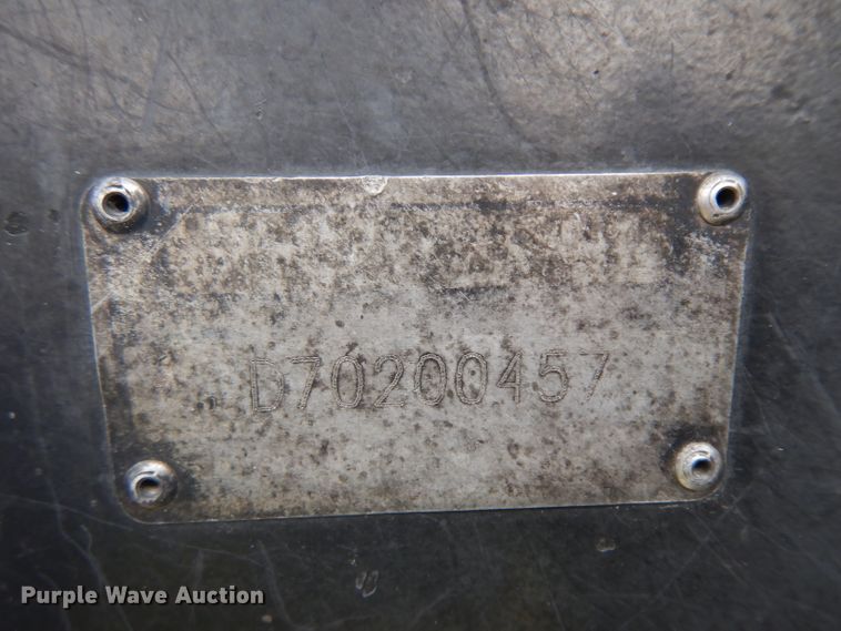 image for item GG9007 2004 Kioti CK25 MFWD tractor