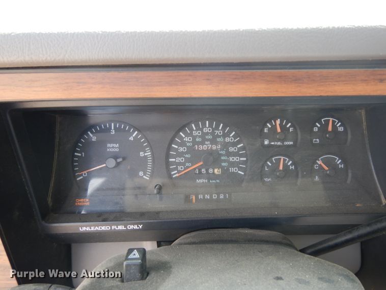 image for item GG9115 1996 Dodge Dakota Club Cab pickup truck