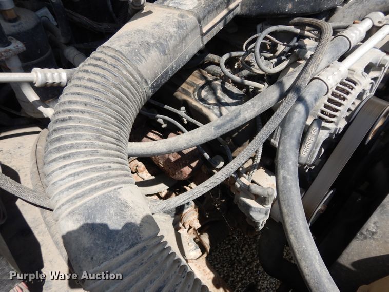 image for item GG9115 1996 Dodge Dakota Club Cab pickup truck