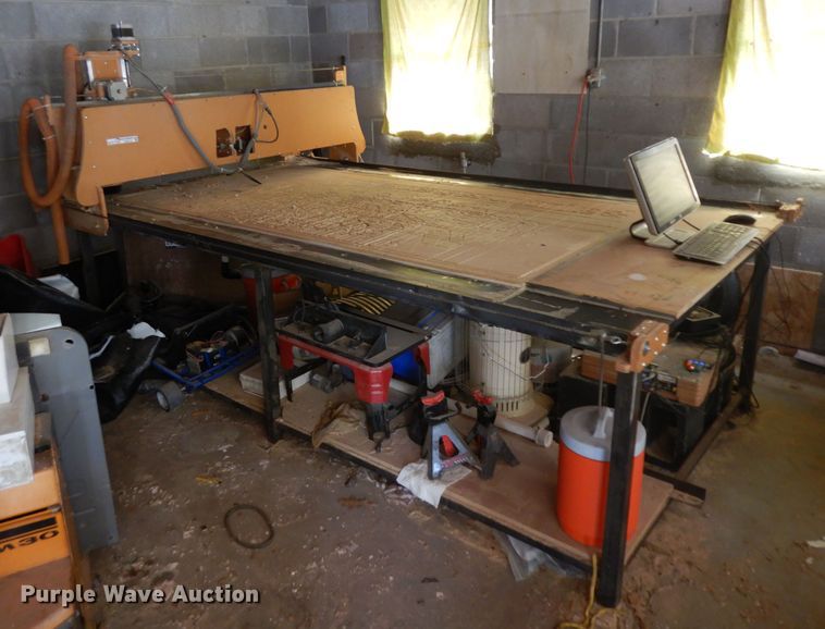 image for item GG9137 CNC router table