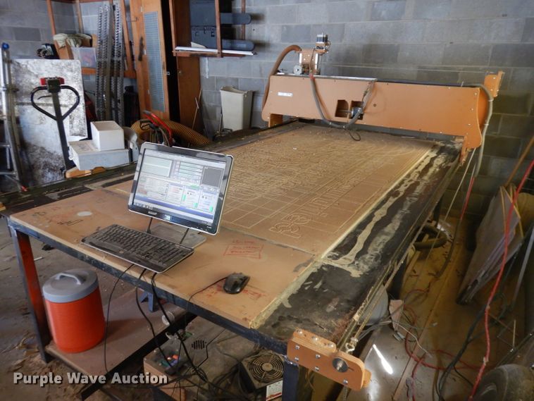 image for item GG9137 CNC router table