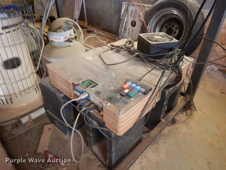 image for item GG9137 CNC router table