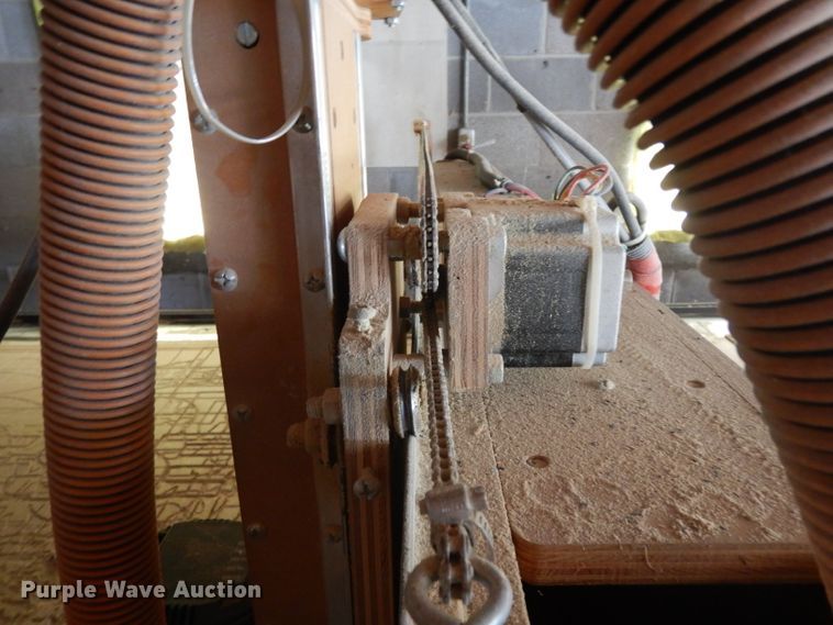 image for item GG9137 CNC router table