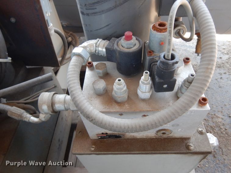 image for item GG9168 (5) hydraulic pumps