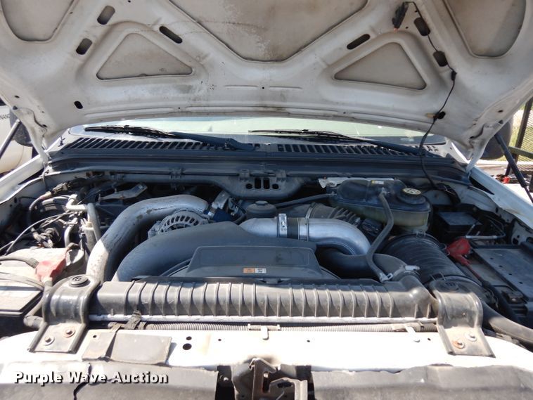 image for item GG9171 2006 Ford F450 Super Duty utility truck