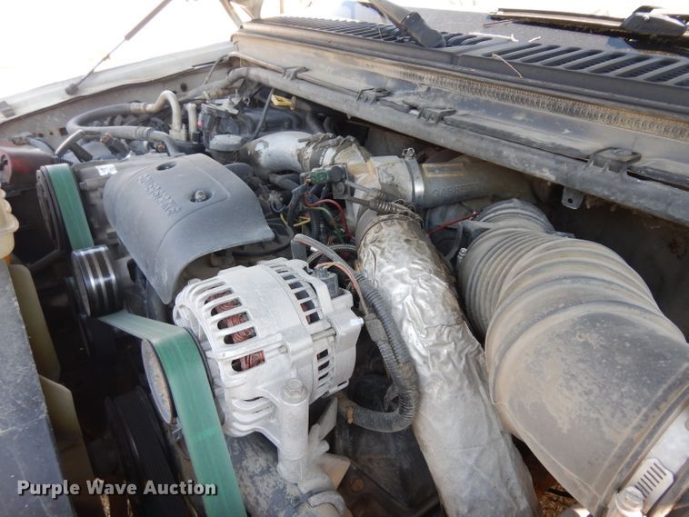 image for item GG9172 2001 Ford F550 Crew Cab utility truck