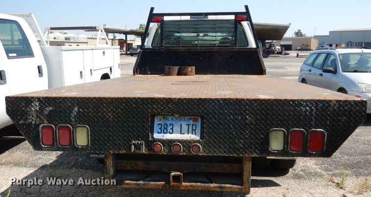 image for item GG9173 2008 Ford F550 Crew Cab flatbed truck
