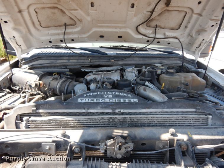 image for item GG9173 2008 Ford F550 Crew Cab flatbed truck