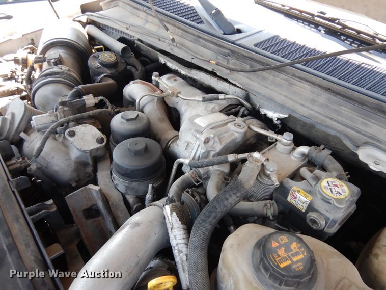 image for item GG9173 2008 Ford F550 Crew Cab flatbed truck