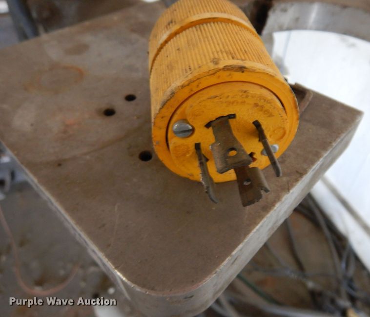 image for item GG9175 Buffalo drill press