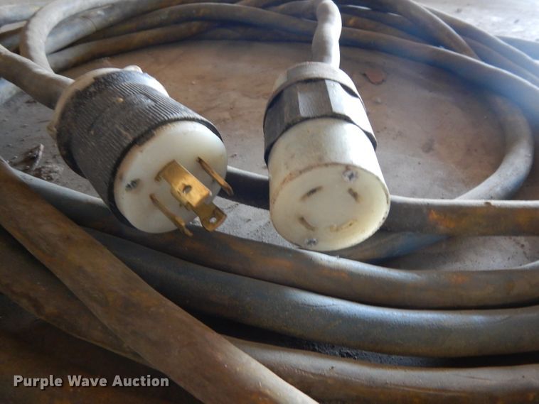 image for item GG9176 (2) hydraulic power units