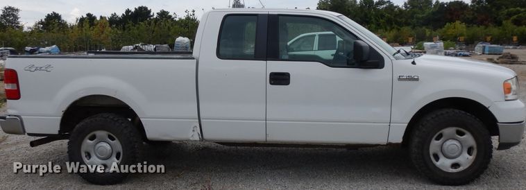 image for item GG9185 2004 Ford F150 Super Cab pickup truck