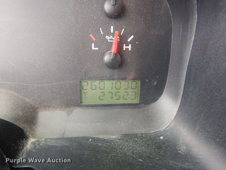 image for item GG9185 2004 Ford F150 Super Cab pickup truck